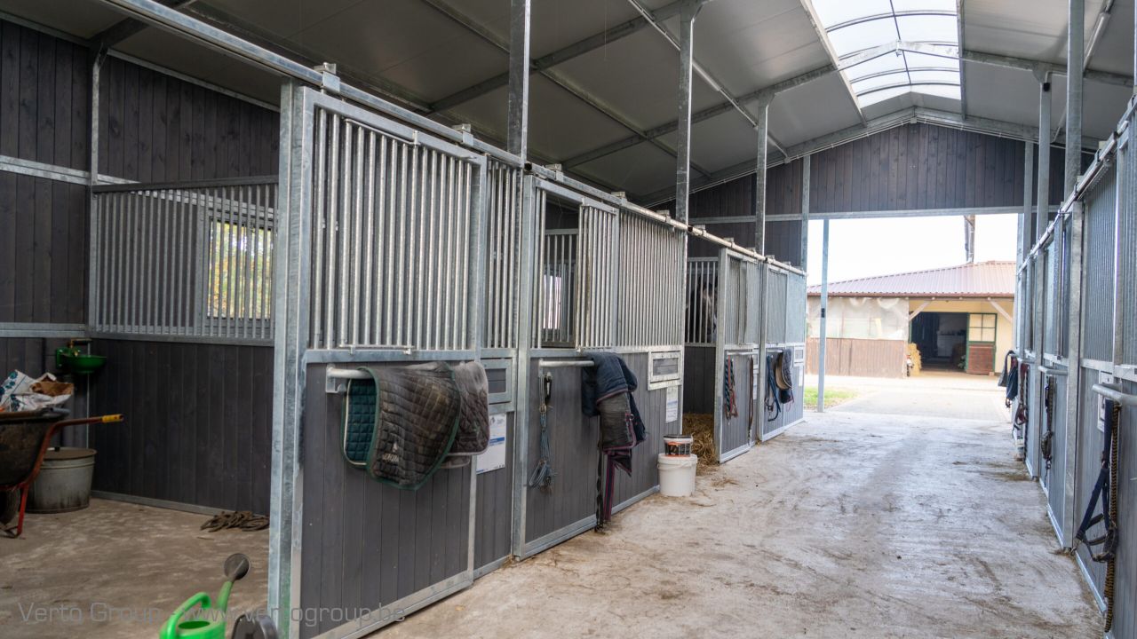 Paardenstallen & maneges - Verto Group